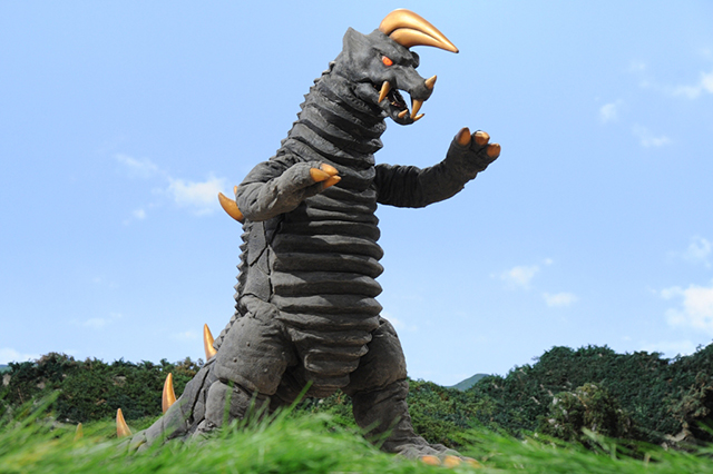 怪獣 | ウルトラマンオーブ 公式サイト