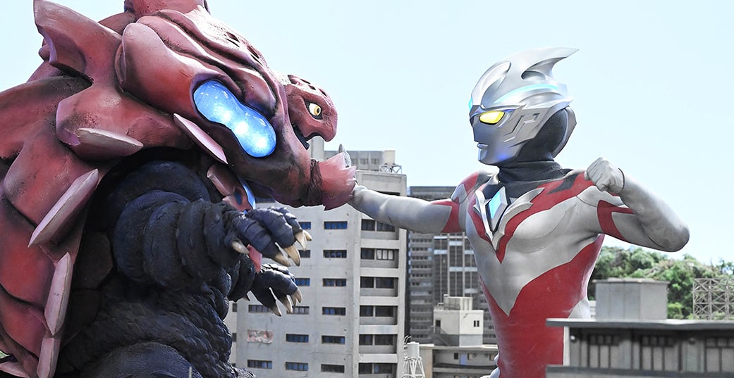 『ウルトラマンアーク』の１シーン