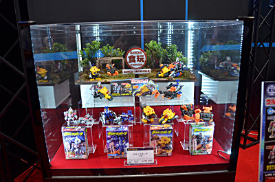 「東京おもちゃショー2015」バンダイブース・ウルトラボーグ