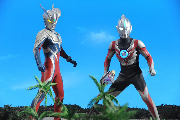 ウルトラセブン／モロボシ・ダン&ウルトラマンゼロ親子が参戦！『劇場