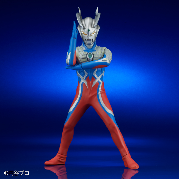 ワイドゼロショット発射ポーズで立体化 ウルトラマンゼロ 発光ver が大怪獣シリーズ Ultra New Generationより登場 円谷ステーション ウルトラマン 円谷プロ公式サイト