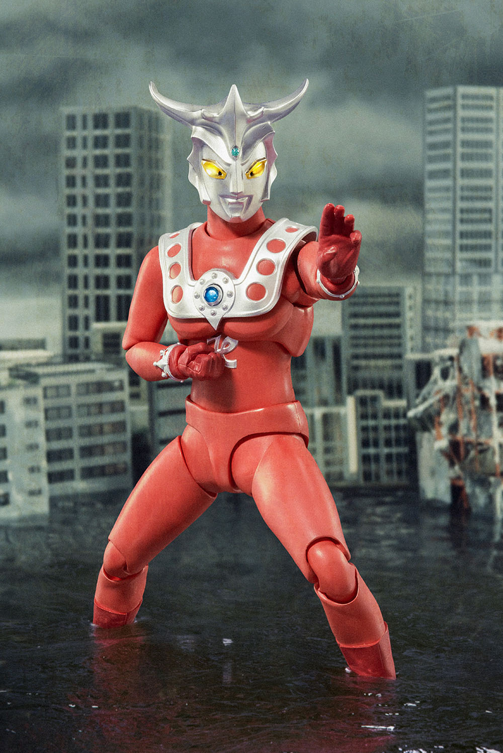 燃えろレオ S H Figuarts ウルトラマンレオ の予約受付スタート 円谷ステーション