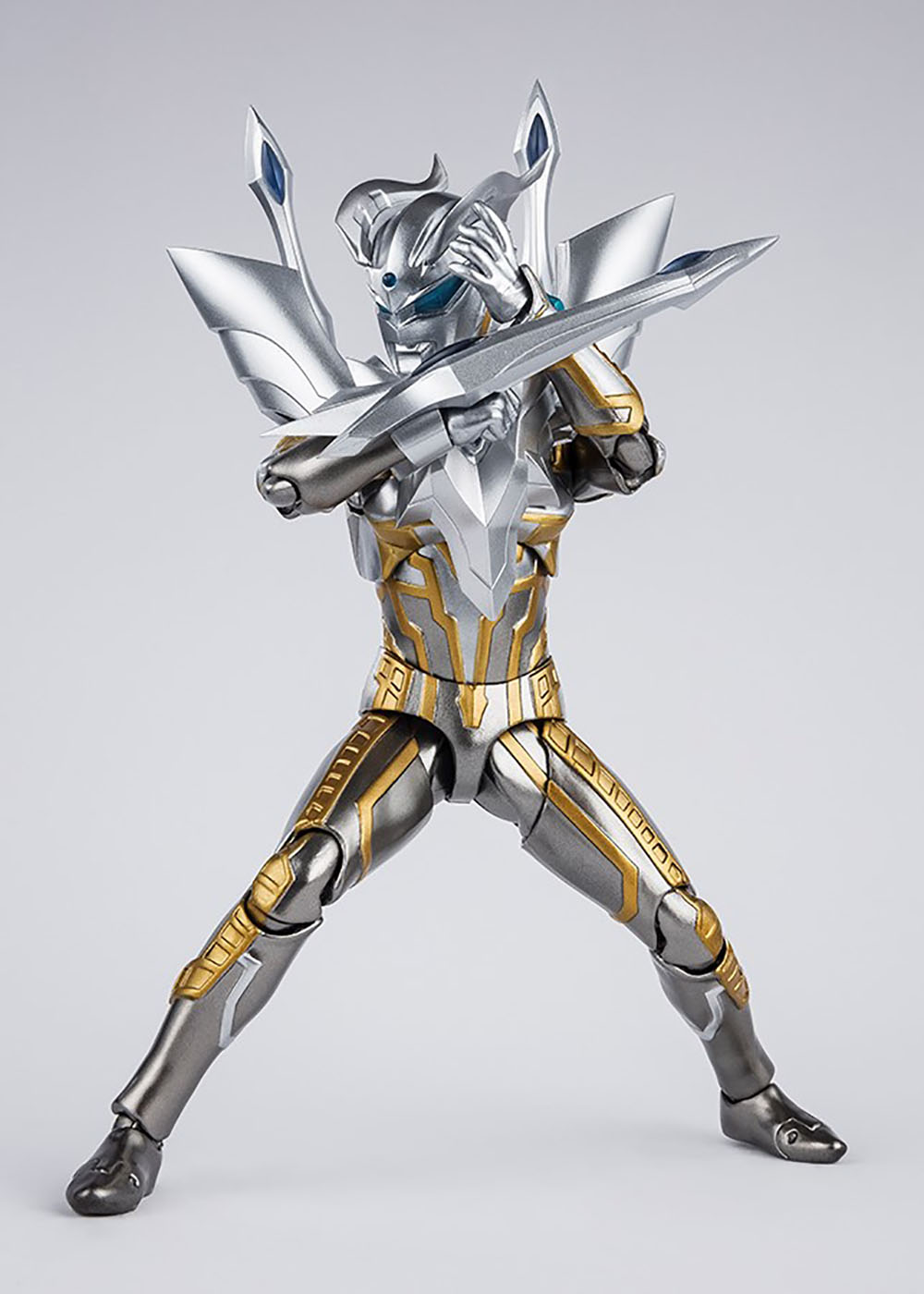 S H.Figuarts ウルティメイトシャイニングウルトラマンゼロ