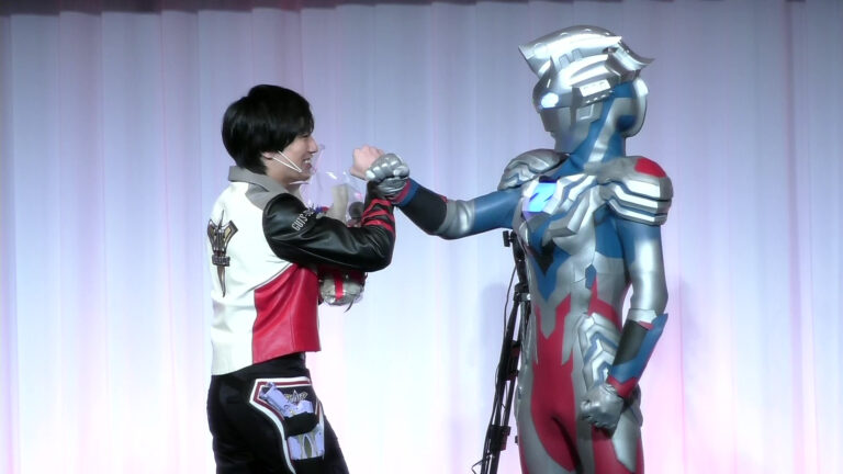 最後も笑顔で「スマイル!スマイル!」『ウルトラマントリガー』最終回同時試聴イベント レポート