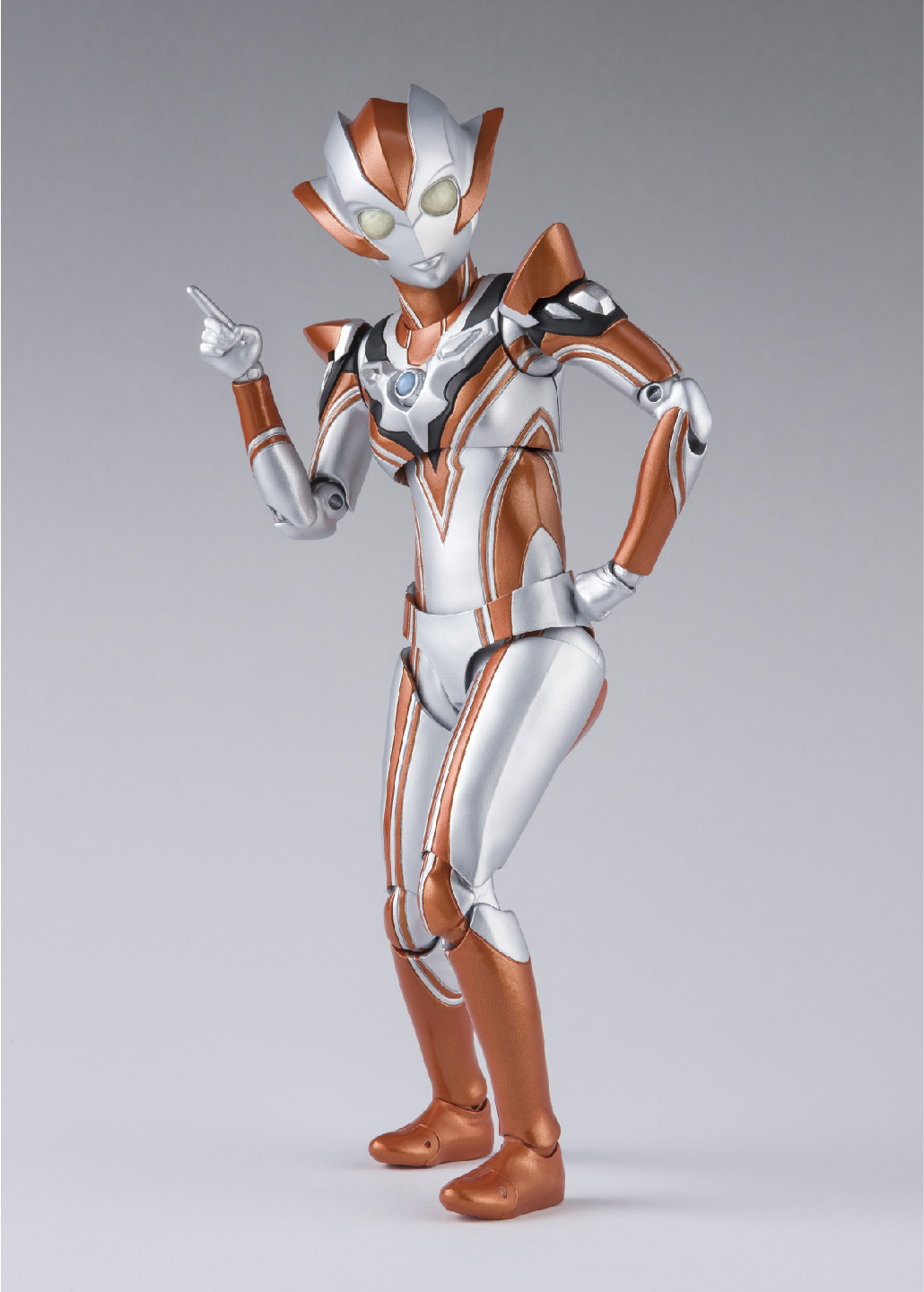 卓抜 フィギュアーツ ウルトラウーマングリージョ ウルトラマン