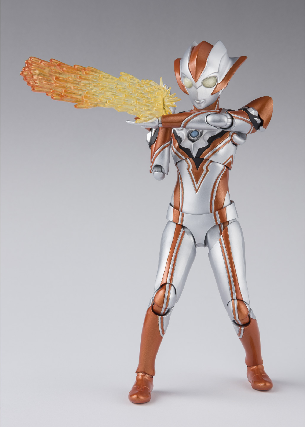 湊三兄妹ついに集結！ 5/2(月)12時より「S.H.Figuartsウルトラウーマン