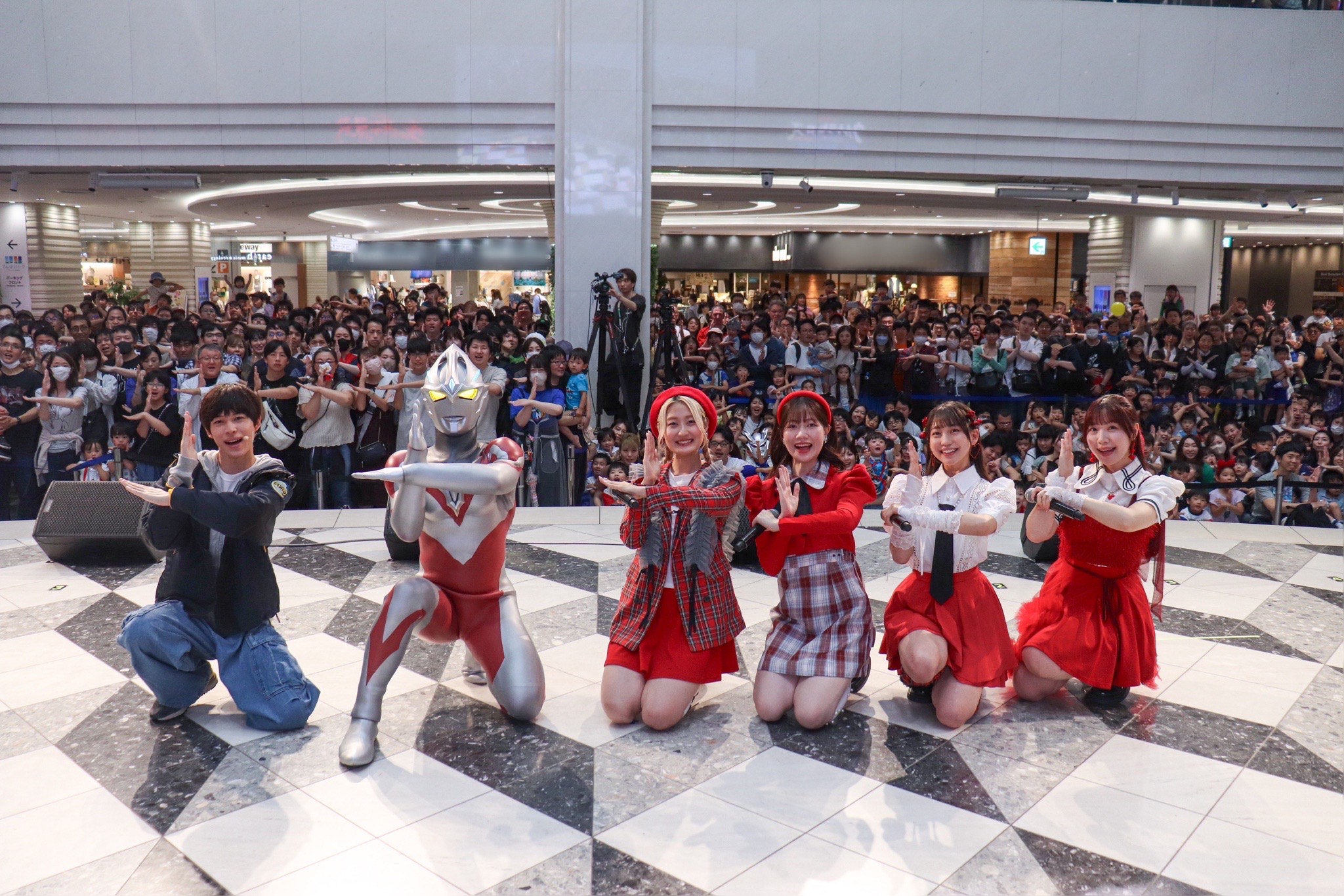 池袋・サンシャインシティにウルトラマンアークとユウマが登場！ウルサマ2024 開催記念スペシャルイベントレポート