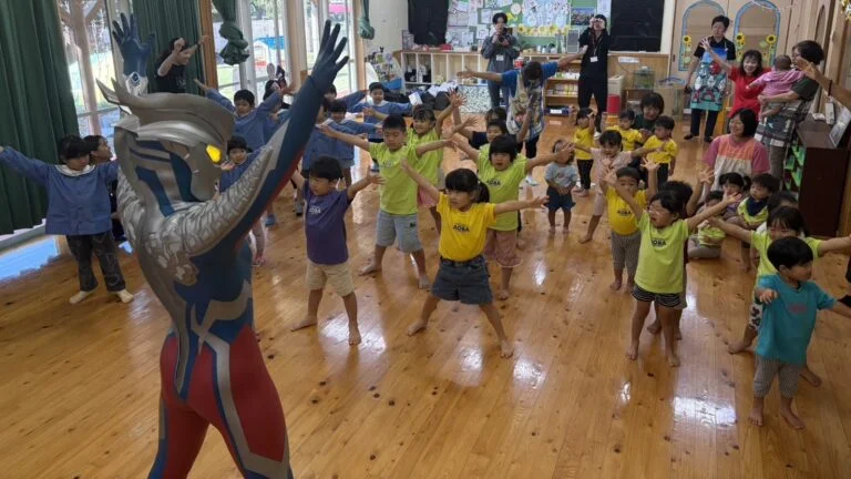 ウルトラマン基金 「令和8年熊本地震　被災地支援活動」を実施／子どもたちに笑顔を届ける